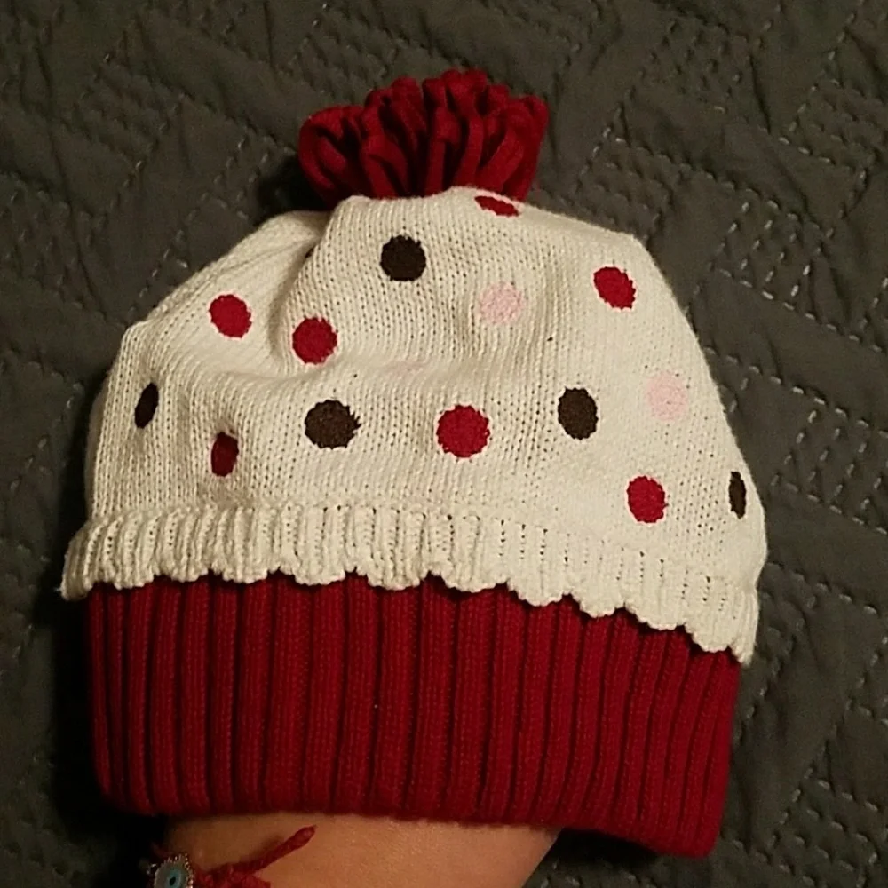 🔥HOST PICK🔥Gymboree Cupcake Baby Beanie 12-24m